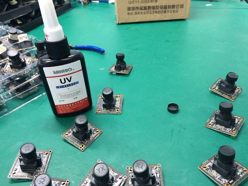镜头螺丝固定UV胶